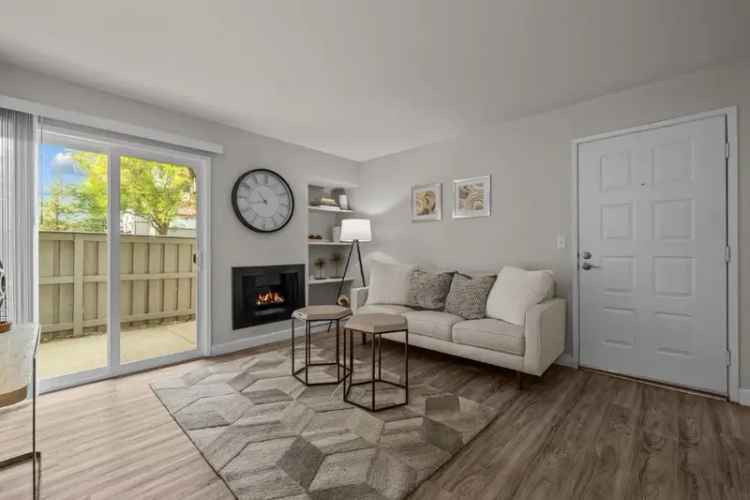 Rent Apartments in Fair Oaks with Modern Amenities and Pet Friendly Options