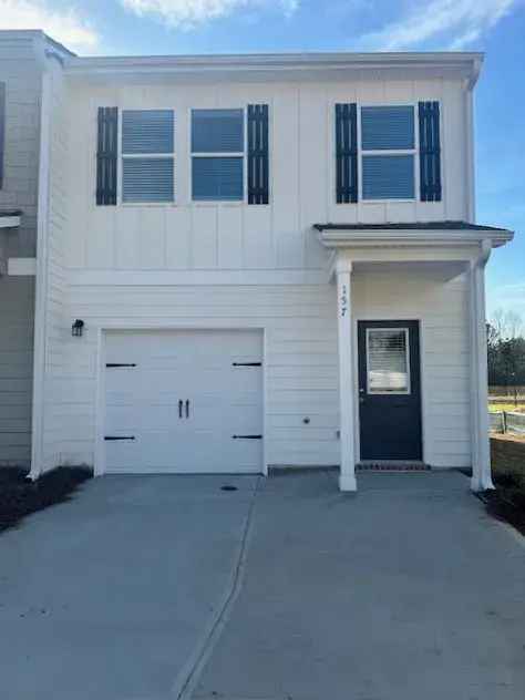 Townhouse for Rent in Adairsville with Modern Amenities