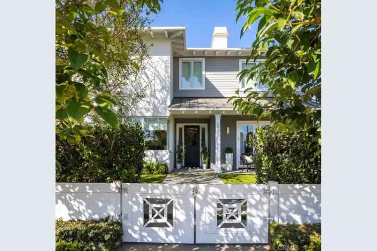 House For Sale in 547, Tustin Avenue, Newport Beach, California