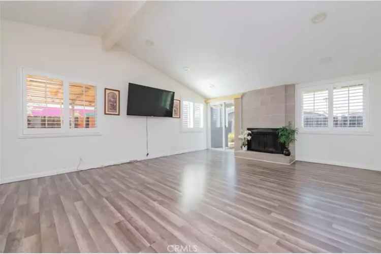 House For Sale in 4154, Wheeler Street, Riverside, California