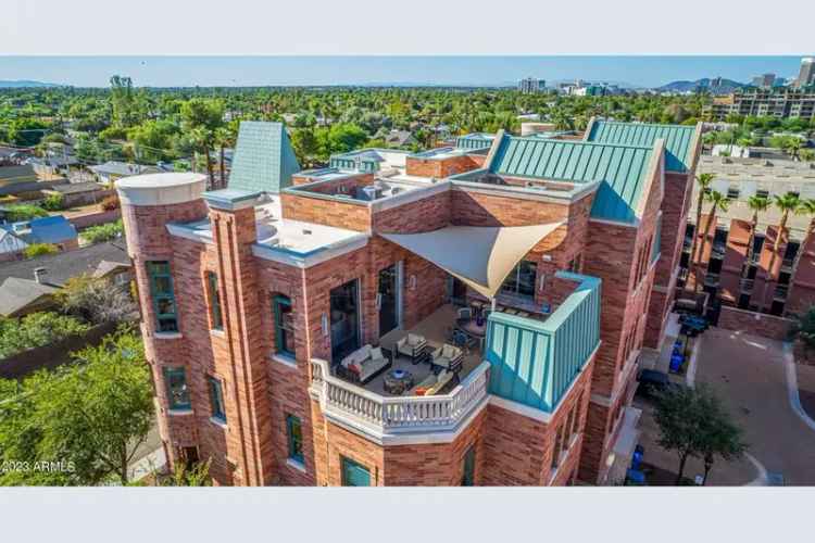 Luxury Buy Brownstone Residence in Prestigious Gated Community