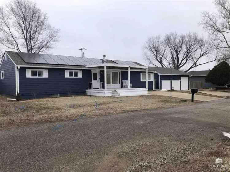 House For Sale in 1706, Overhill Road, Kansas