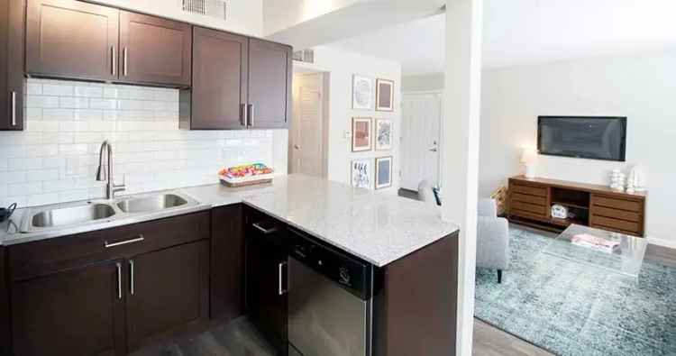 Rent Apartments in West Des Moines with Modern Amenities