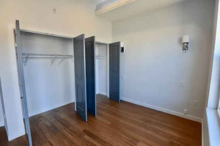 Rent Apartment Near Temple University with Hardwood Floors and Private Backyard