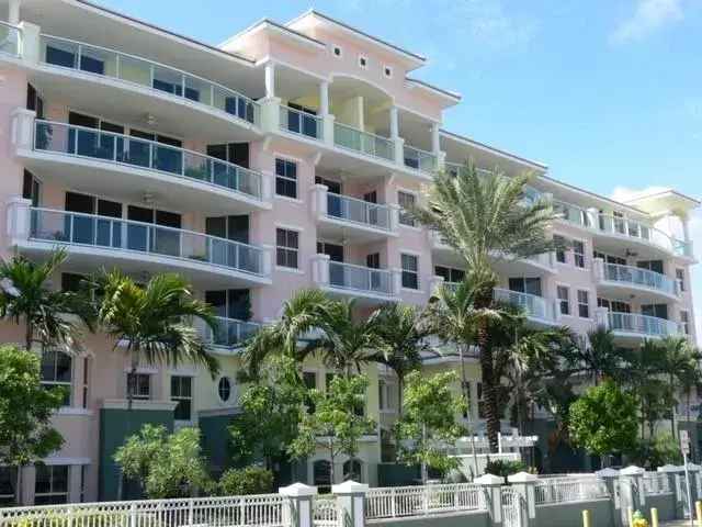 Rent Townhouse in Deerfield Beach with Pool and Ocean Views