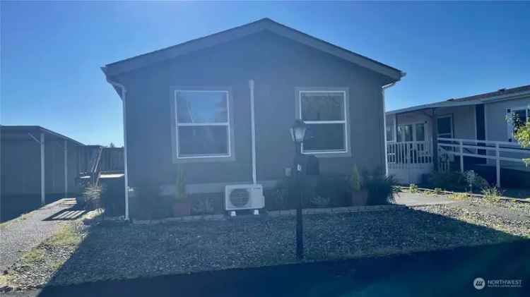 Rent Double Wide Fleetwood in 55 Community with Open Concept Living