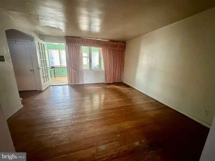 House For Sale in Wilmington, Delaware