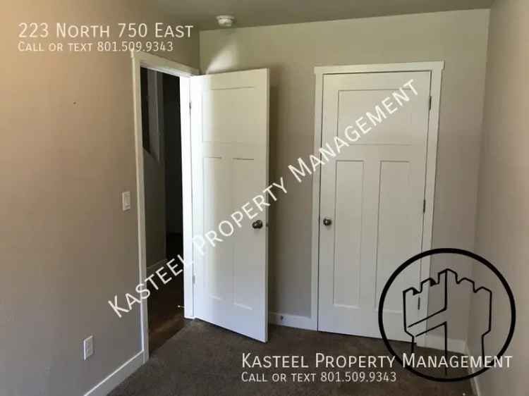 Apartment for Rent in Vineyard with Upgrades and Amenities