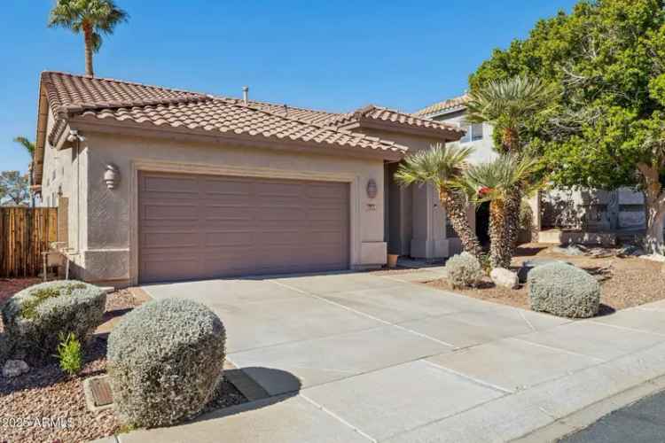 House For Sale in 13248, North 12th Place, Phoenix, Arizona