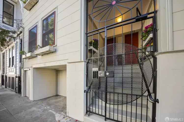 Rent Lower Haight Condominium in San Francisco with Private Deck and Views