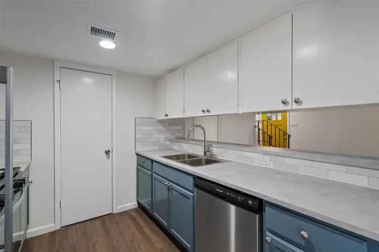 Duplex for Sale in Prime Location with Renovated Units and Modern Features