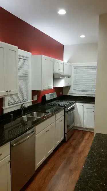 Rent Duplex Apartment in Lower Eastside with Updated Kitchen and Laundry