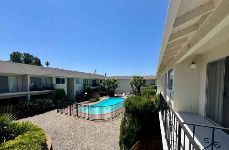 Rent Apartments in Sunnyvale West with Great Amenities