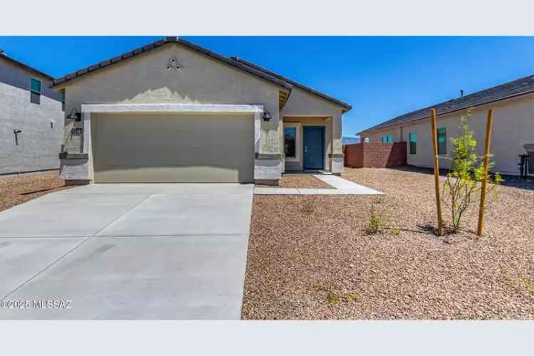 Buy House Amber Model in Saguaro Bloom with Community Pool and Gym