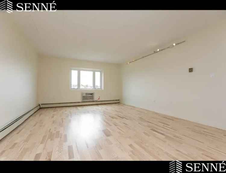 Rent Apartment Unit in 2021 Renovated Two Bedrooms Open Floor Plan