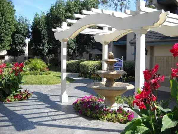 Rent Village Apartments in La Mesa with Pool and Spa