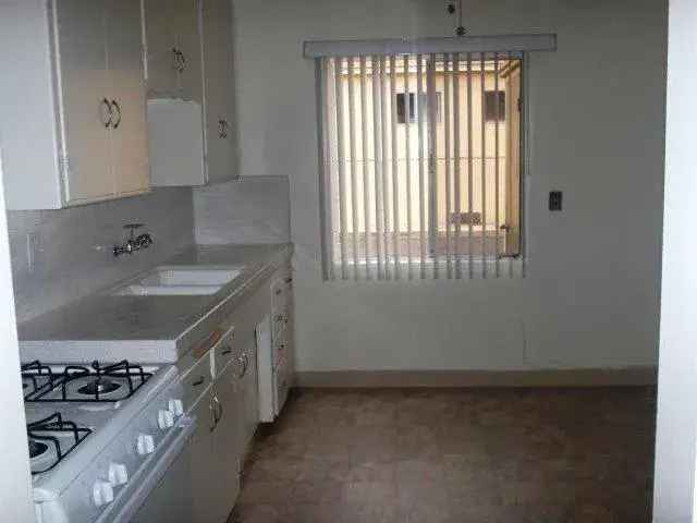 Rent Beautiful Apartment in Downtown Chula Vista with Great Amenities