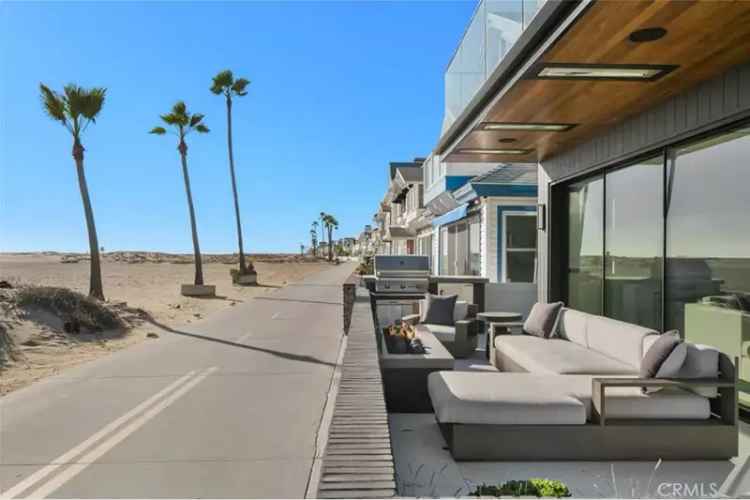 House For Sale in Newport Beach, California