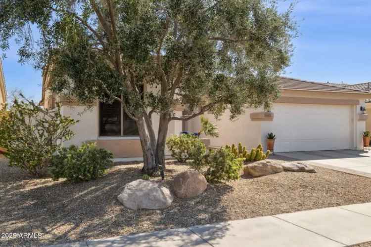 House For Sale in 12873, North 175th Drive, Surprise, Arizona