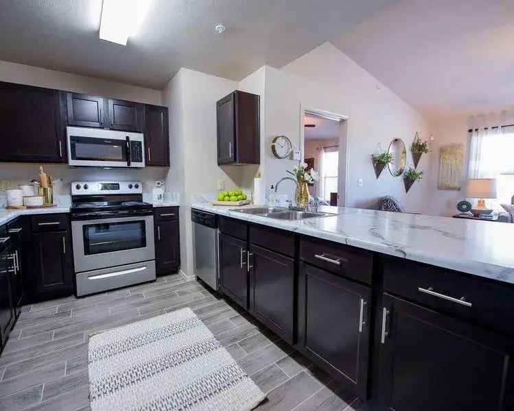 Rent Apartments in Waco with Luxury Features and Spacious Layouts