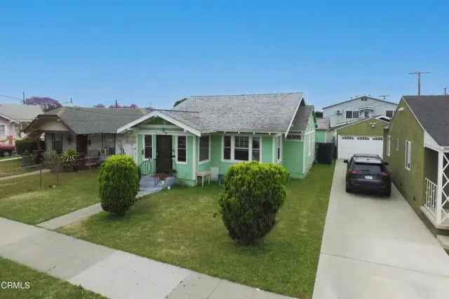 House For Sale in 1909, East 59th Street, Long Beach, California