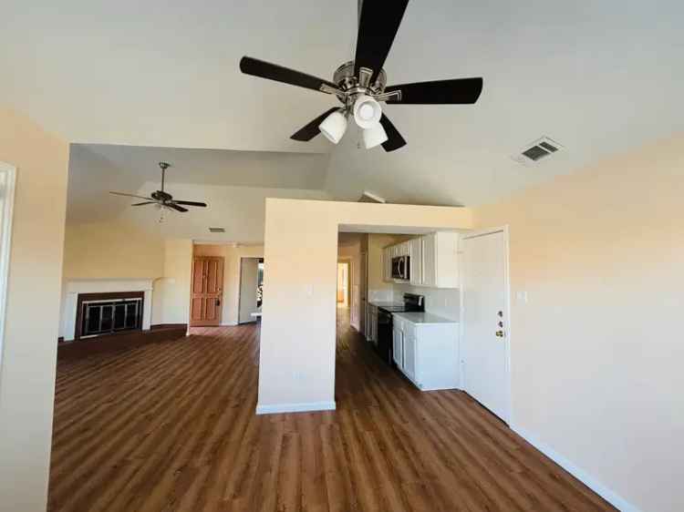 Rent Upgraded Duplex in Coppell with 2 Bedrooms and Private Backyard