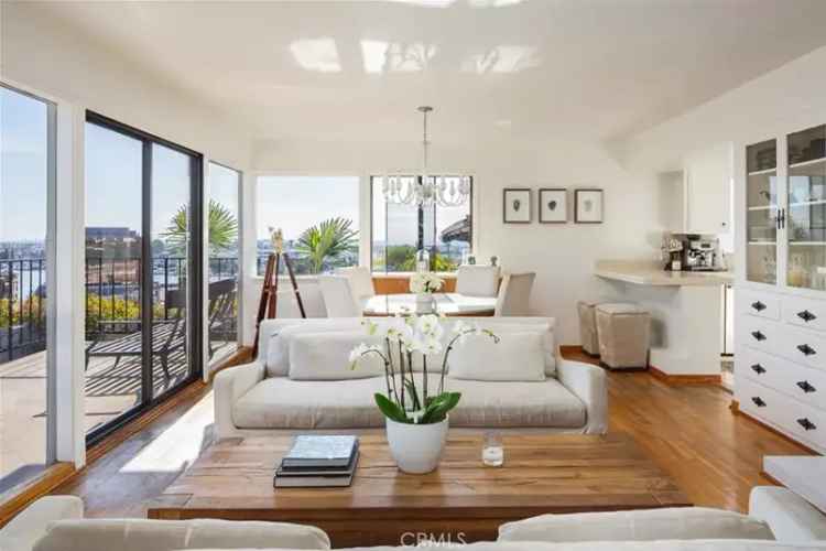 House For Sale in 231, Santa Ana Avenue, Newport Beach, California