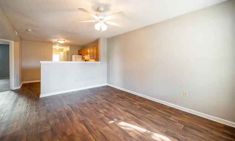 Rent Station 153 Apartments Quality Comfort Near Shopping Dining