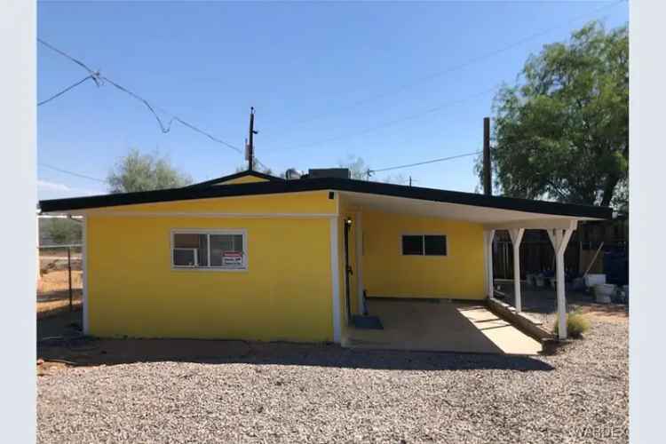 Buy single family home in Bullhead City with new remodel and large lot