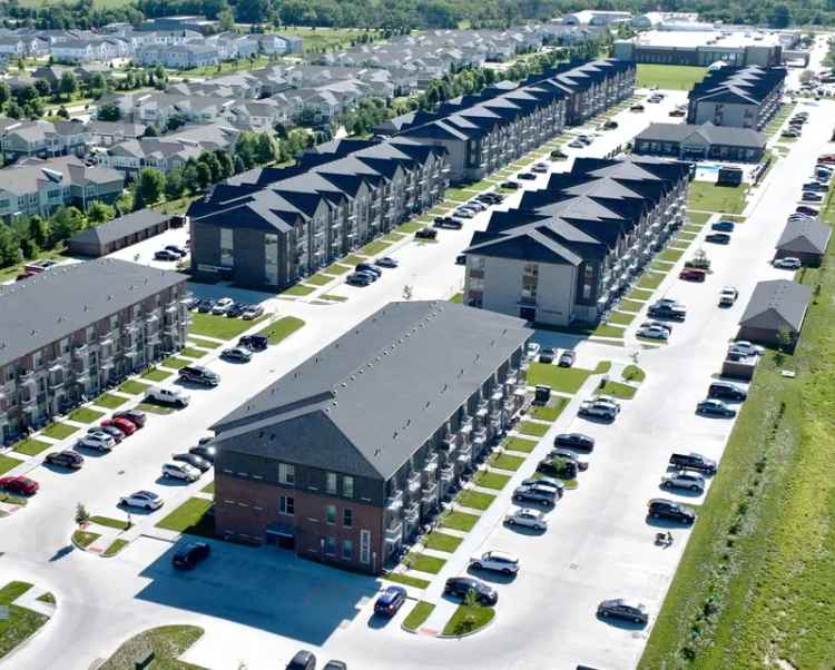 Rent Apartments at Brick Towne Prairie Crossing with Modern Amenities