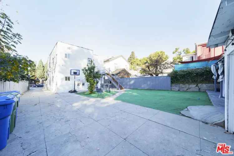 House For Sale in 422, North Reno Street, Los Angeles, California