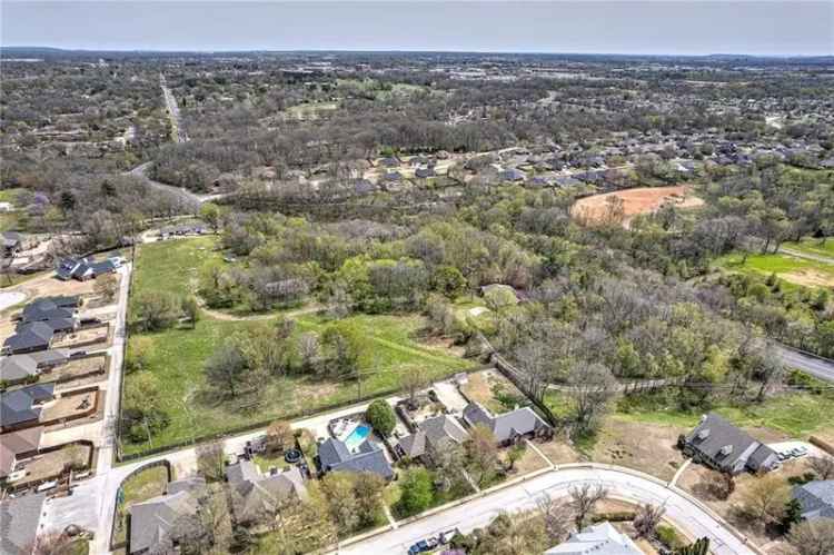 Land For Sale in 2904, Southwest 2nd Street, Bentonville, Arkansas