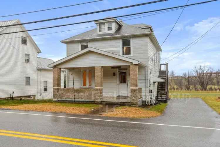 Rent Charming Home with 4 Bedrooms and 2 Bathrooms in Smithsburg