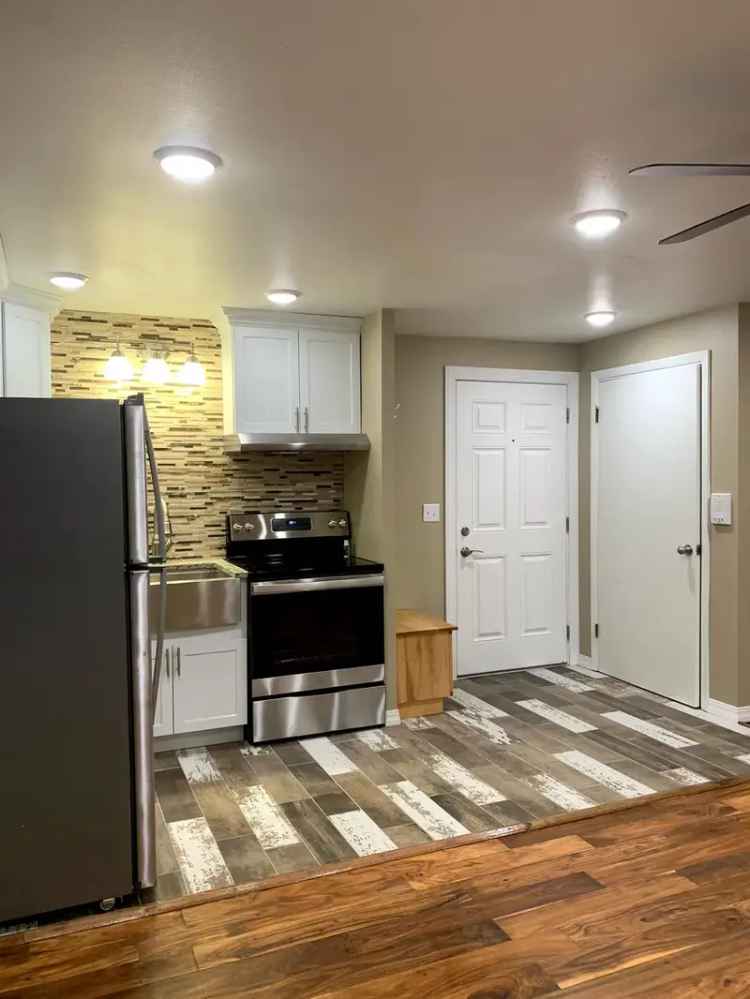 Rent Apartment Unit in Greater Green Bay with Modern Features and Utilities Included