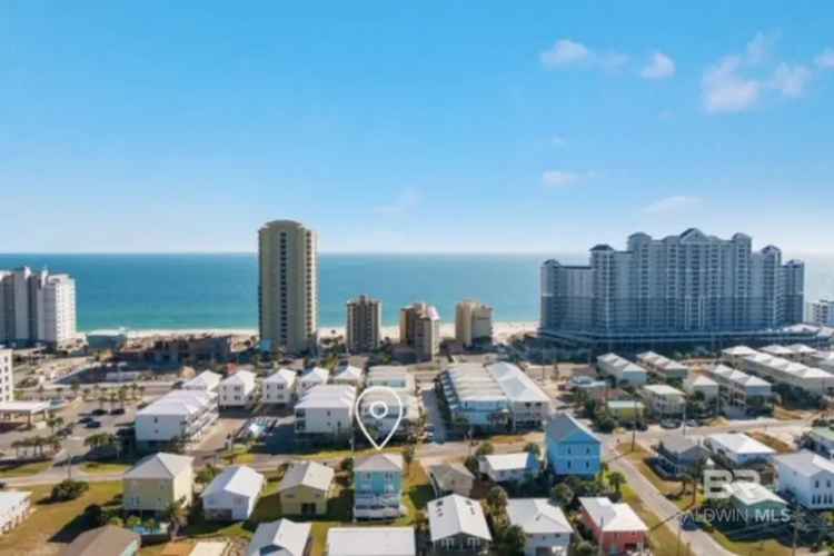 Duplex rental in Gulf Shores with stunning views and beach access