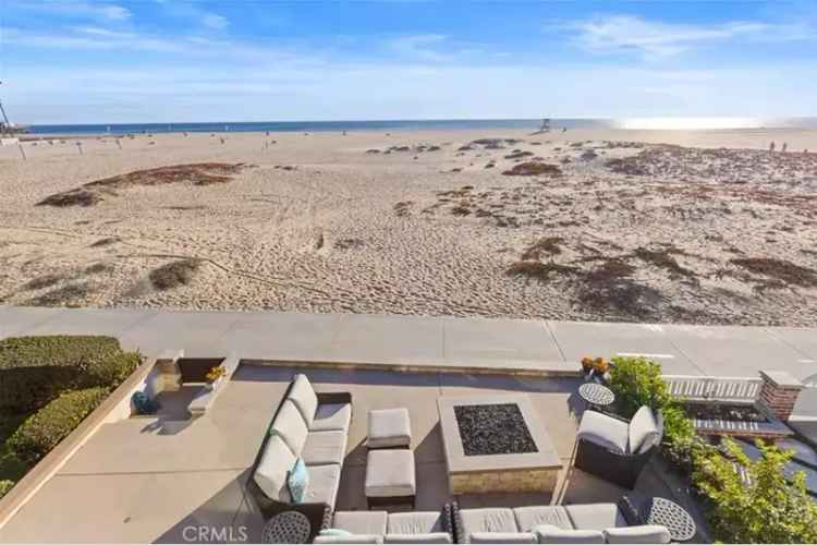 Oceanfront retreat for sale in Newport Beach with luxury features