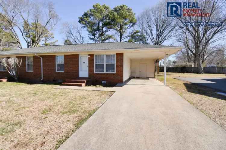 Rent Cozy 2 Bedroom House in Murfreesboro with Lake View Features