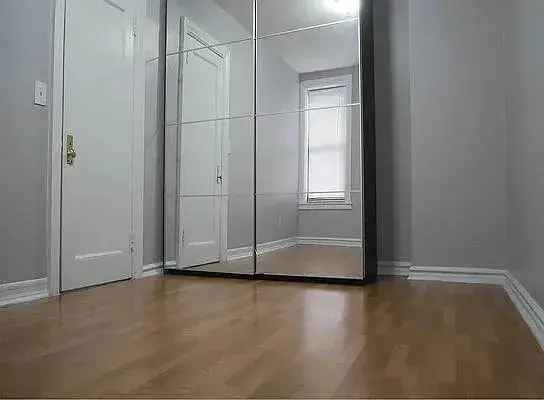 Rent Apartment Unit Lovely 1 Bedroom with Modern Features