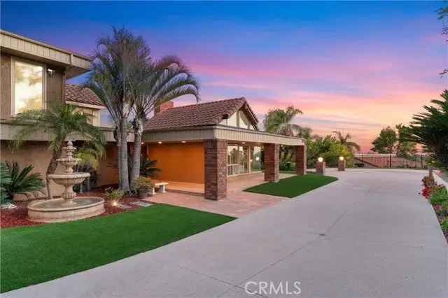 House For Sale in 18811, Ridgeview Circle, Villa Park, California