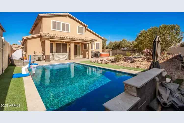 Buy Stunning Pool Home with 5 Bedrooms and 3 Bathrooms