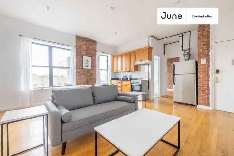 Rent full bedroom in Crown Heights with flexible lease options