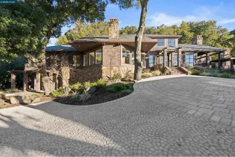 Buy Luxury Estate in Orinda with Scenic Views and Guest House