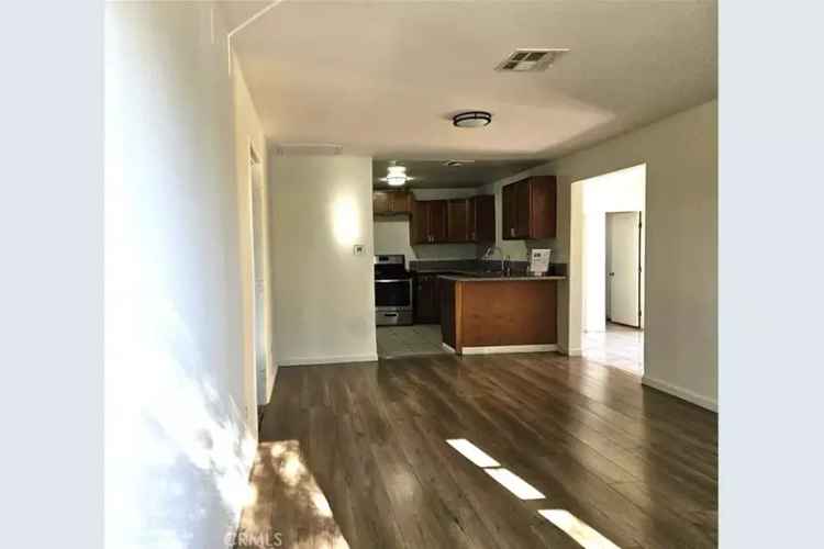 Rent Duplex in Pacoima with Multi-Generational Living Options