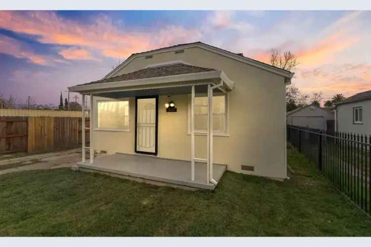 House For Sale in 5314, 14th Avenue, Sacramento, California