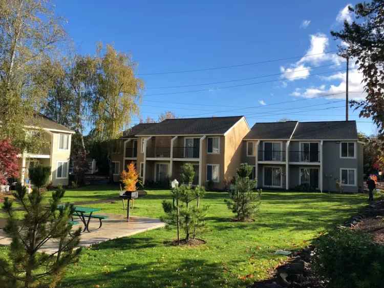 Rent Apartment in Downtown Beaverton with Nearby Amenities