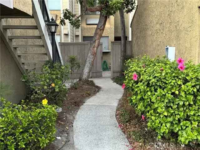 House For Sale in 5497, Twin Lakes Drive, Cypress, California