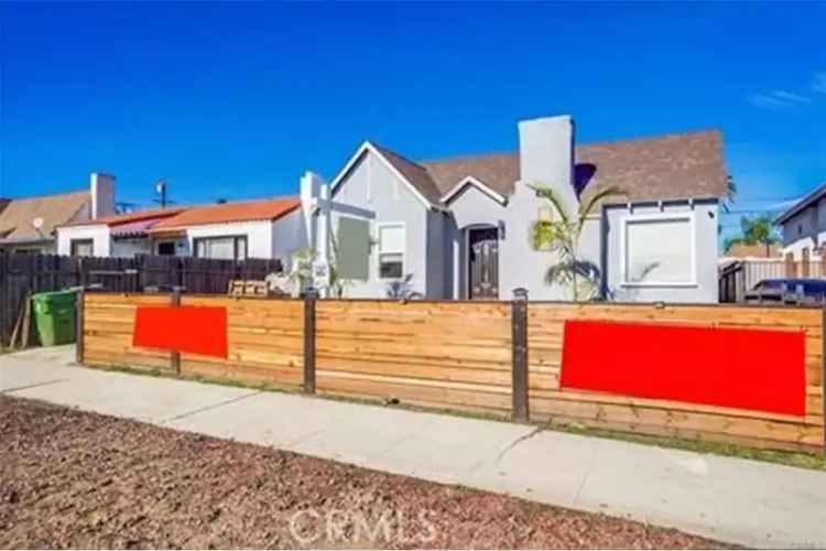 House For Sale in 833, West 104th Street, Los Angeles, California