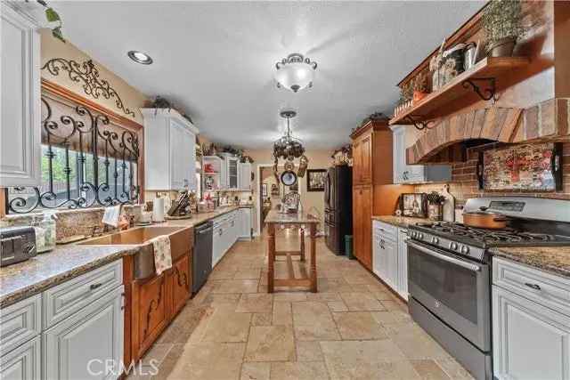 House For Sale in 208, West 3rd Street, San Dimas, California