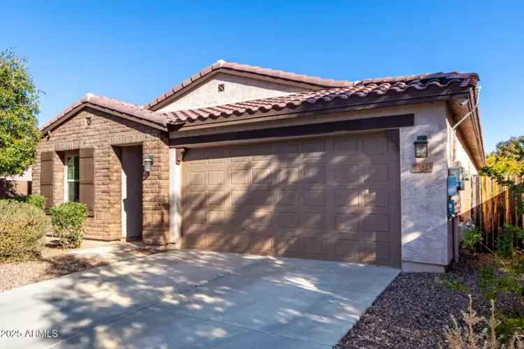 Buy 4 Bedroom Single Level Home in Peoria with Private Greenery