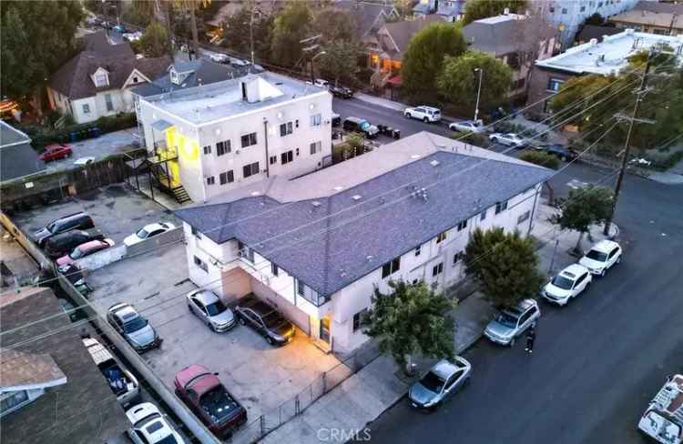 House For Sale in 2100, Bonsallo Avenue, Los Angeles, California